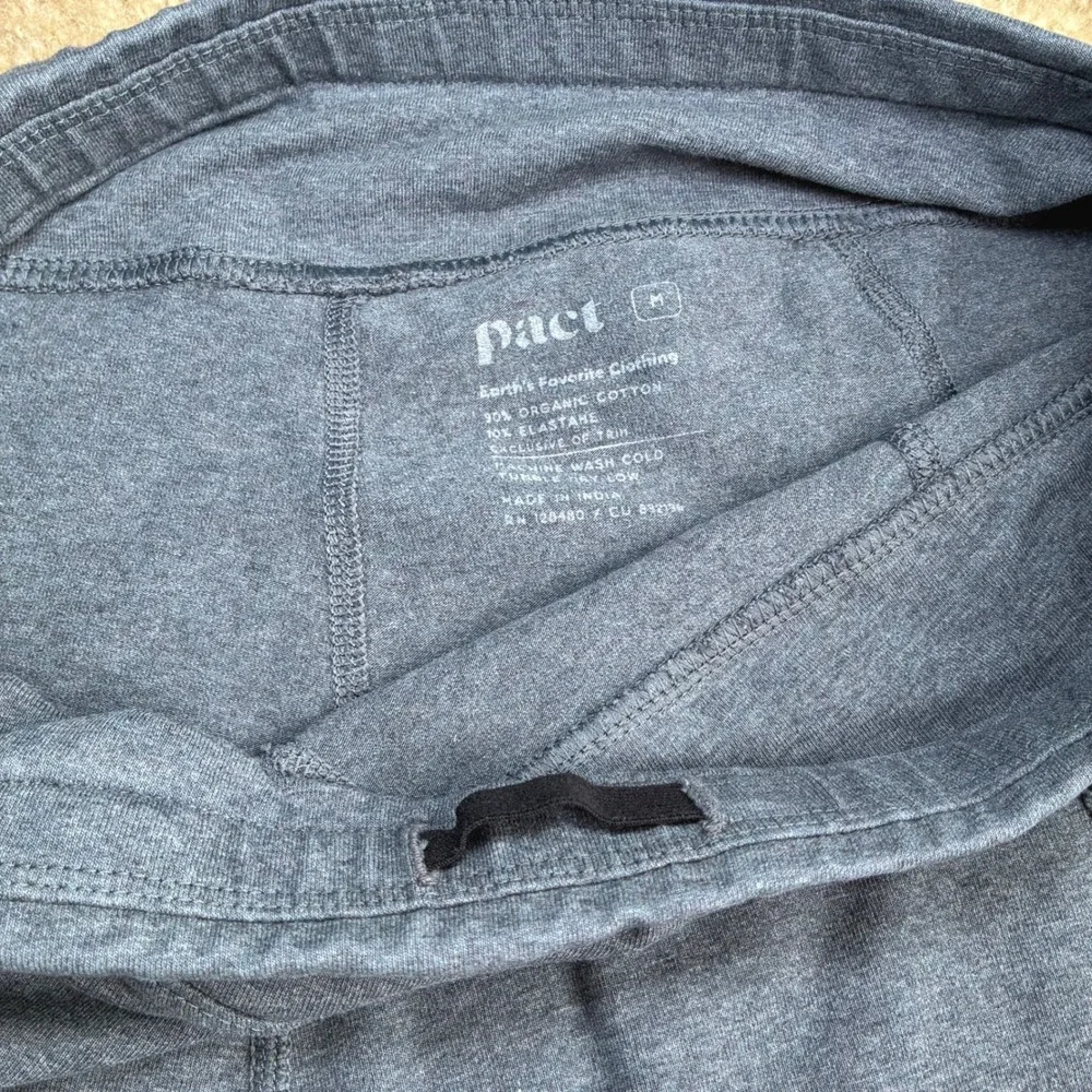 Pact Go-To Pocket Leggings Organic Cotton Sustainable Eco Minimalist Medium - Picture 4 of 5